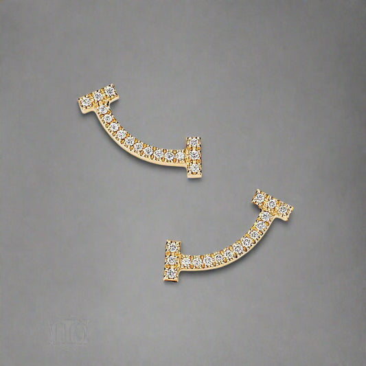 18K T Smile Diamonds Earrings