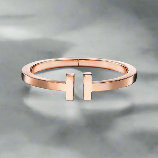 18K T Square Bracelet