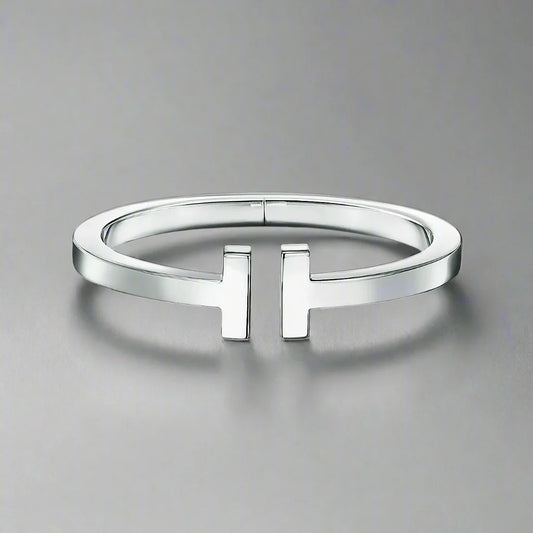 18K T Square Bracelet