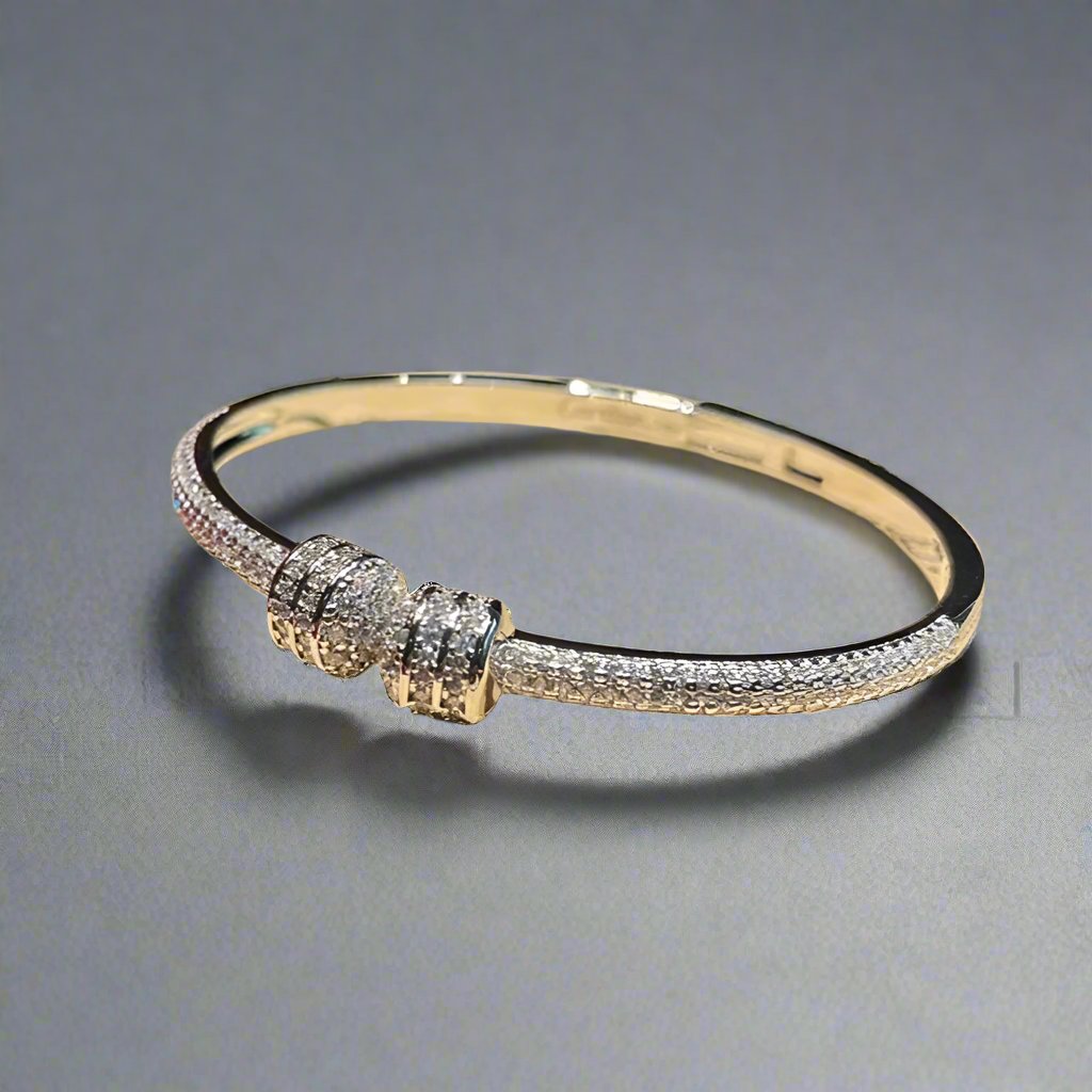 18K Juste Un Clou Diamonds Bracelet