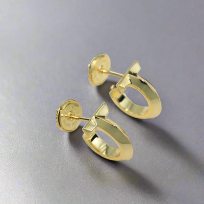 18K T Hoop Earrings